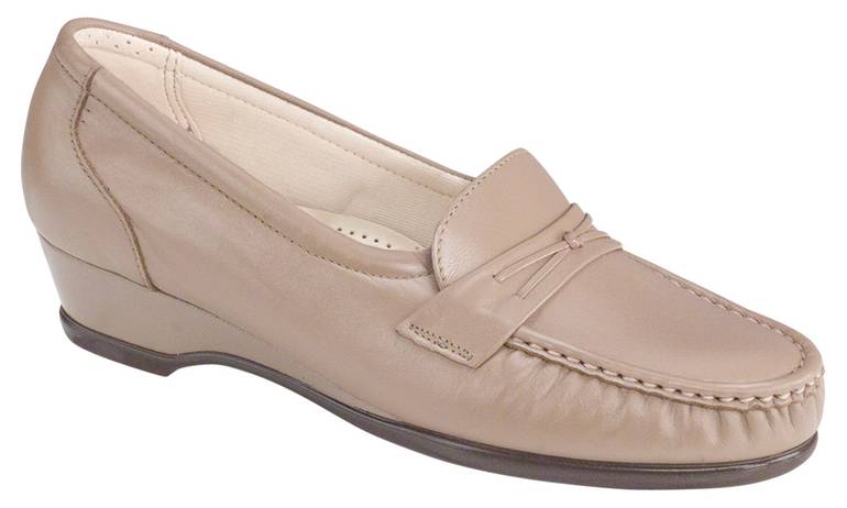 Easier Slip On Loafer - Mocha