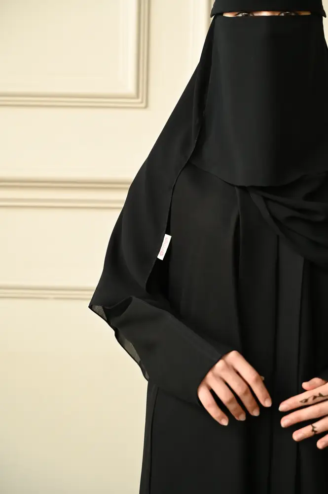 عباية كتان اسود ( دهيمة )