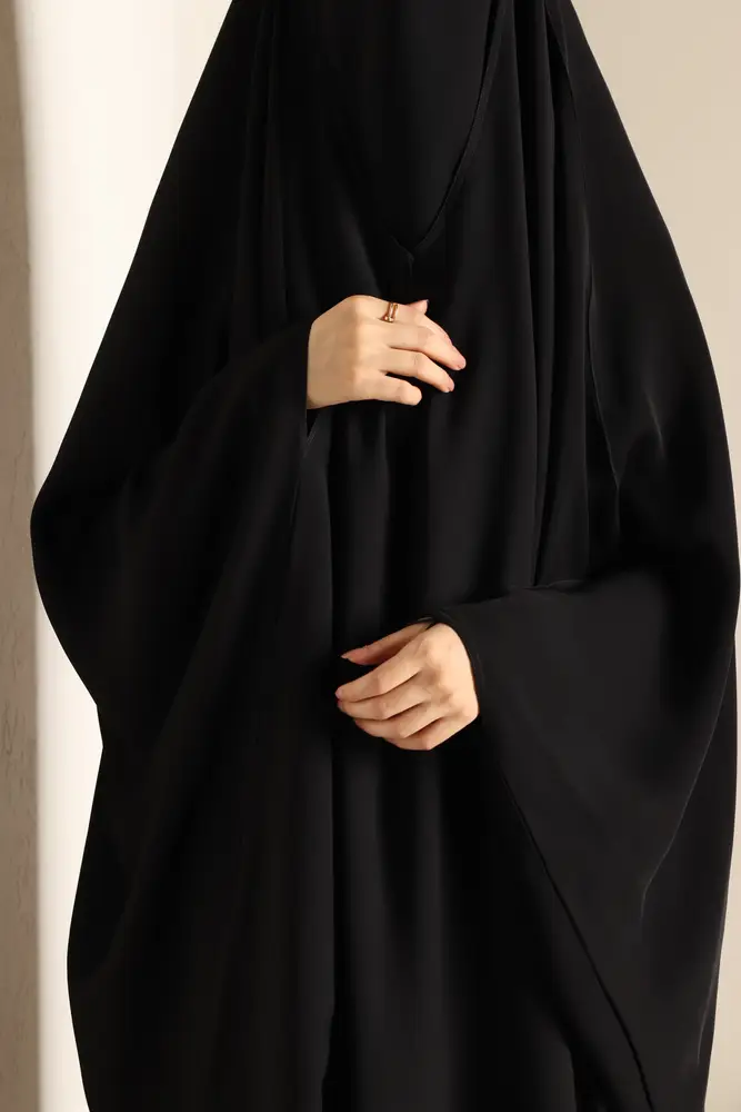 عباية راس بشت