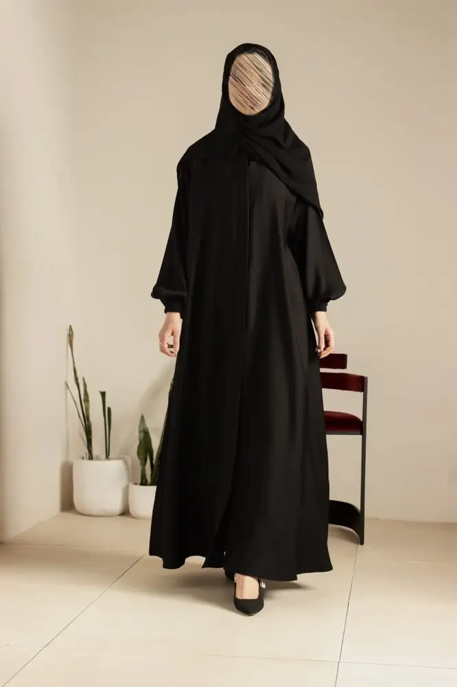 عباية بسحاب مخفي وجيوب مع أكمام مطاط