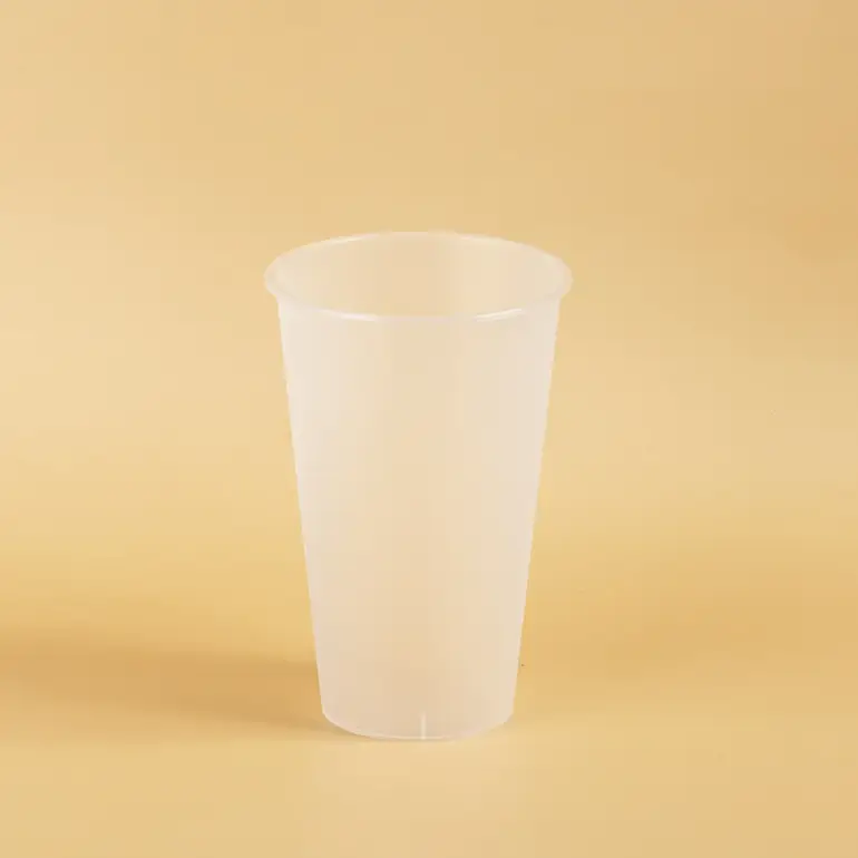 اكواب بلاستيك ثلجي pp عدد 25 كوب مع الاغطية لون اسود - (500ml) 16Oz
