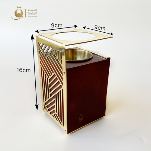 مبخرة نمق بنقش الخطوط لون ذهبي