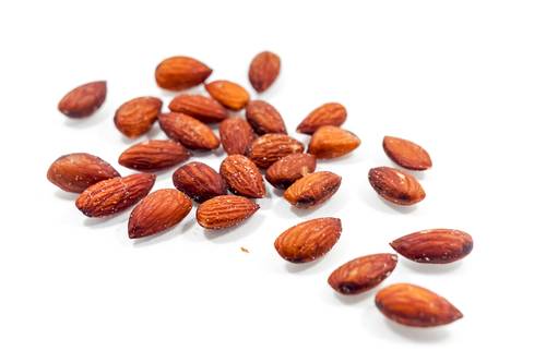 لوز محمص -roasted almonds