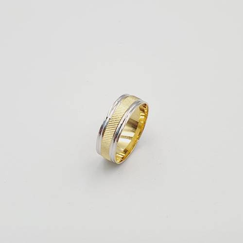 دبلة ذهب عيار 18
