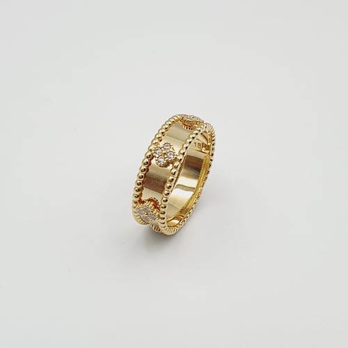 دبلة ذهب عيار 18
