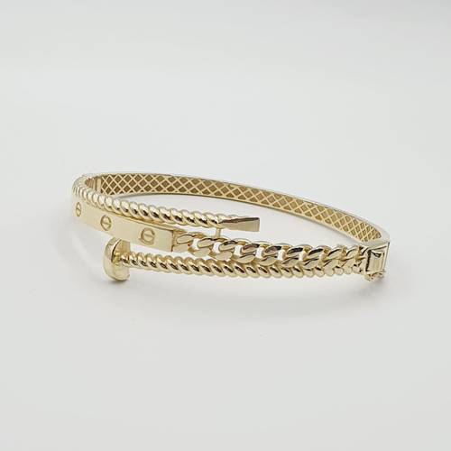 اسوارة ذهب عيار 18