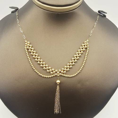 عقد ذهب عيار 18