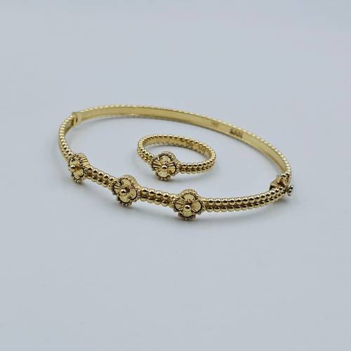 اسوارة ذهب عيار 18