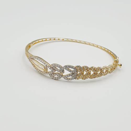 اسوارة ذهب عيار 18