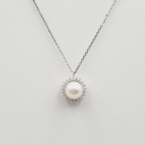 عقد ألماس