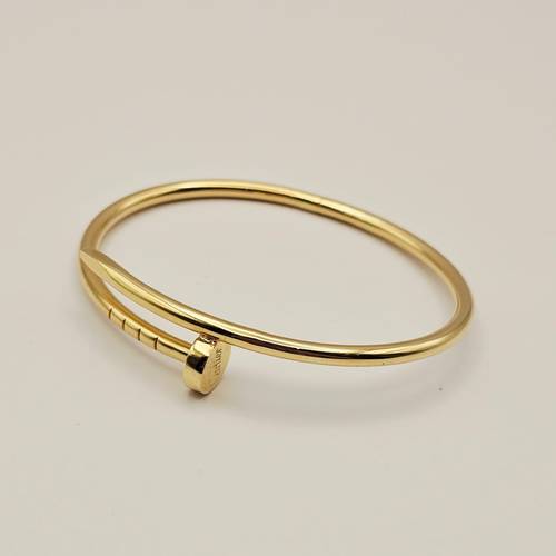 اسوارة ذهب عيار 18