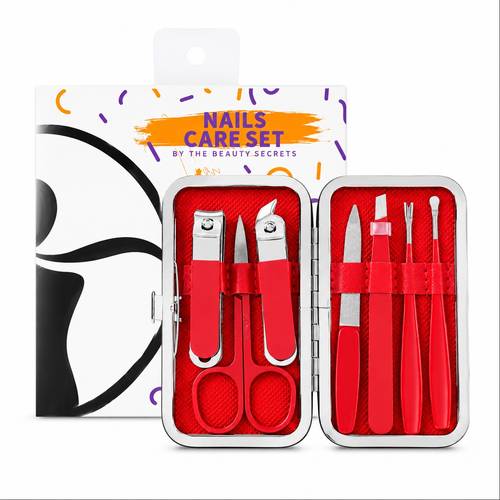 Green Nail Care Set - The Beauty Secrets