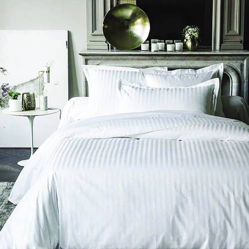 Queen-  Hotel Comforter