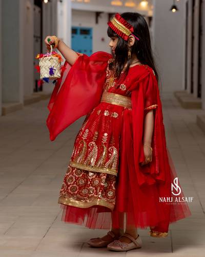 فستان الإمـيرة