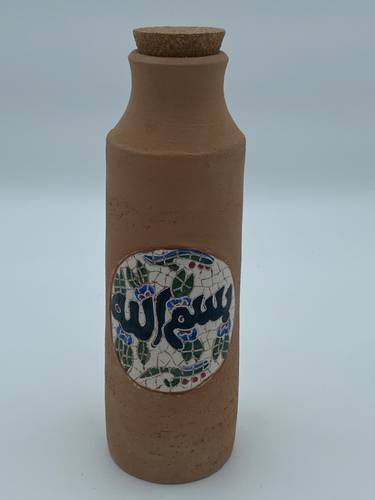 قارورة فسيفساء 600 ملي واكثر  (بسم الله)