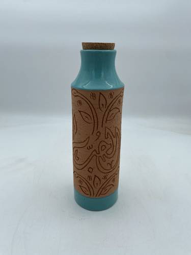 قارورة طراز مديني 600 ملي واكثر  (حب) تركواز