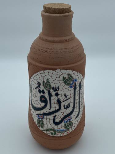 قارورة فسيفساء (الرزاق) لتر ونصف تقريبا