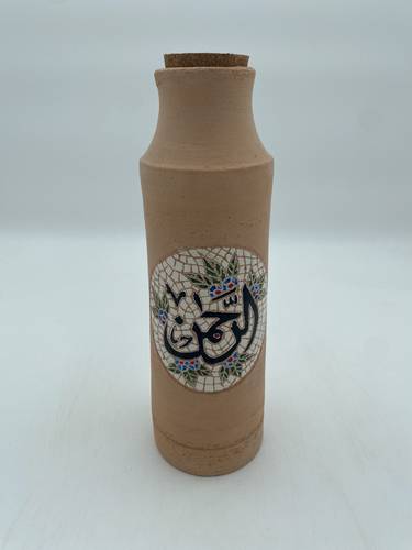 قارورة فسيفساء 600 ملي واكثر   (الرحمن)