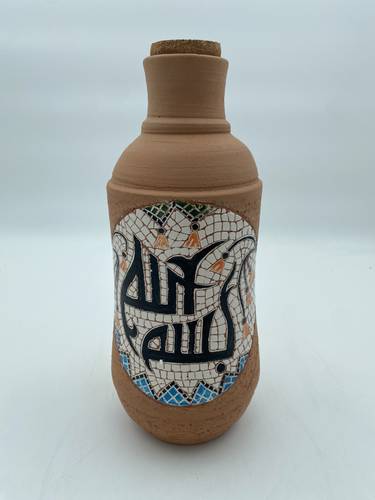 قارورة فسيفساء (بسم الله) 1.5لتر تقريبا