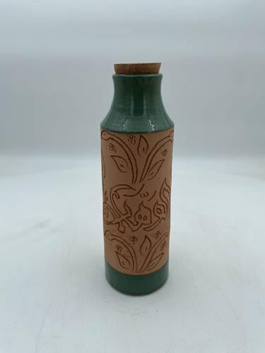 قارورة طراز مديني 600 ملي واكثر  (الوهاب) اخضر