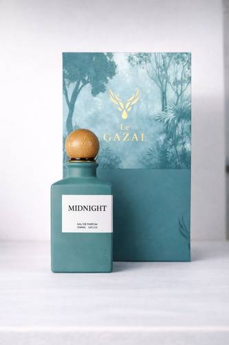 عطر  ميدنايت من لي غزال
