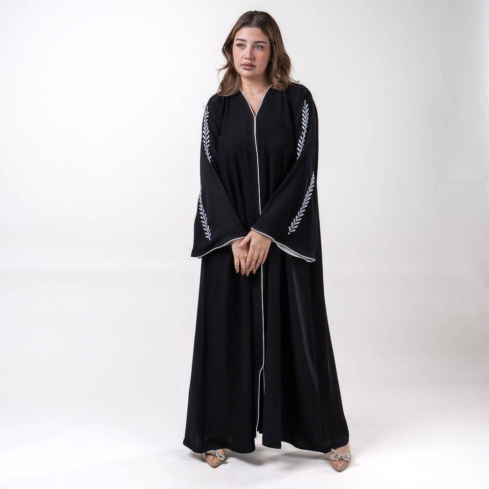 عباية تطريز بقماش كريب ملكي فاخر