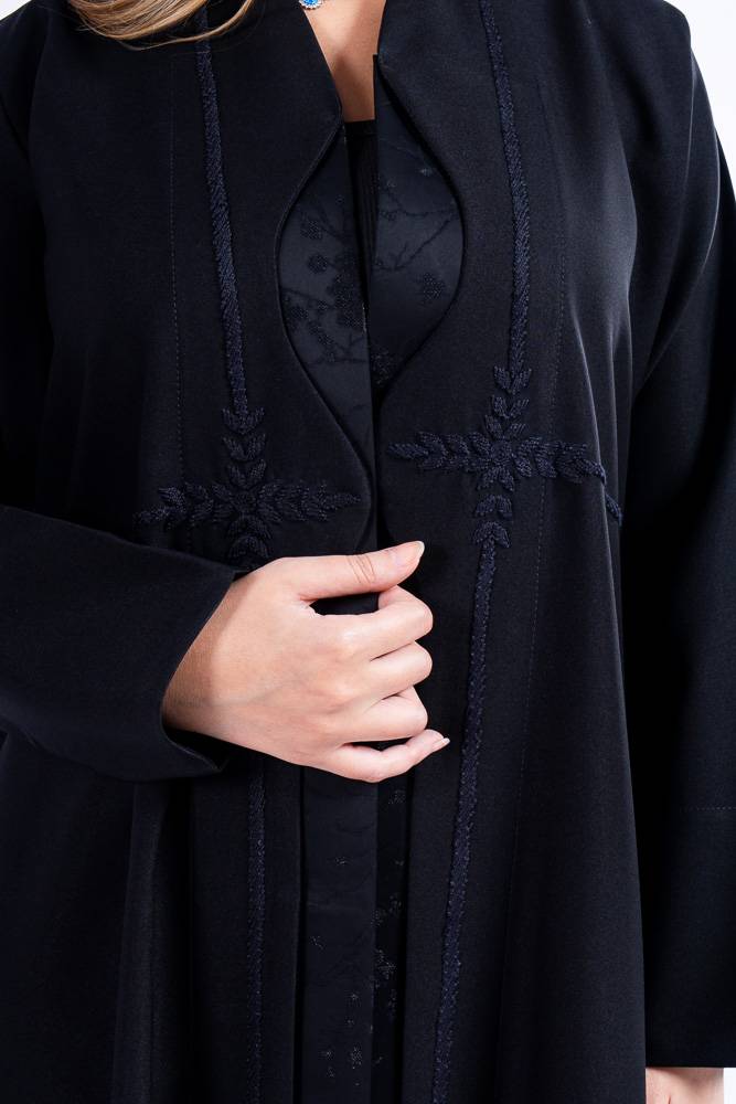 عباية عادية بقماش ميني ميت