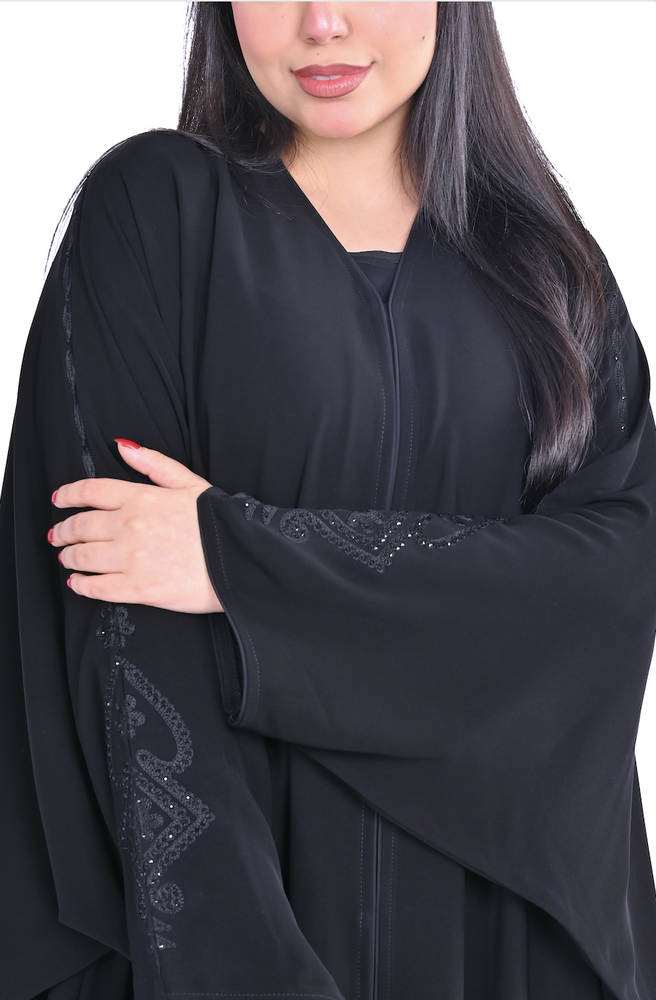 عباية نص بشت قماش كريب ملكي فاخر
