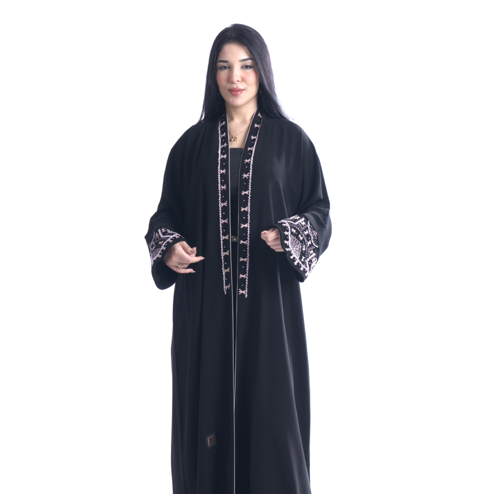 عباية أنيقة من قماش إنترنت بتطريز شك يدوي
