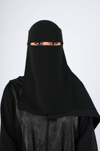 نقاب برايفت إسلامي طويل خطين مع مرد