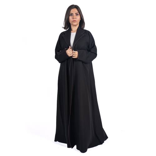 عباية نص كلوش بقماش كريب برايفت الفاخر