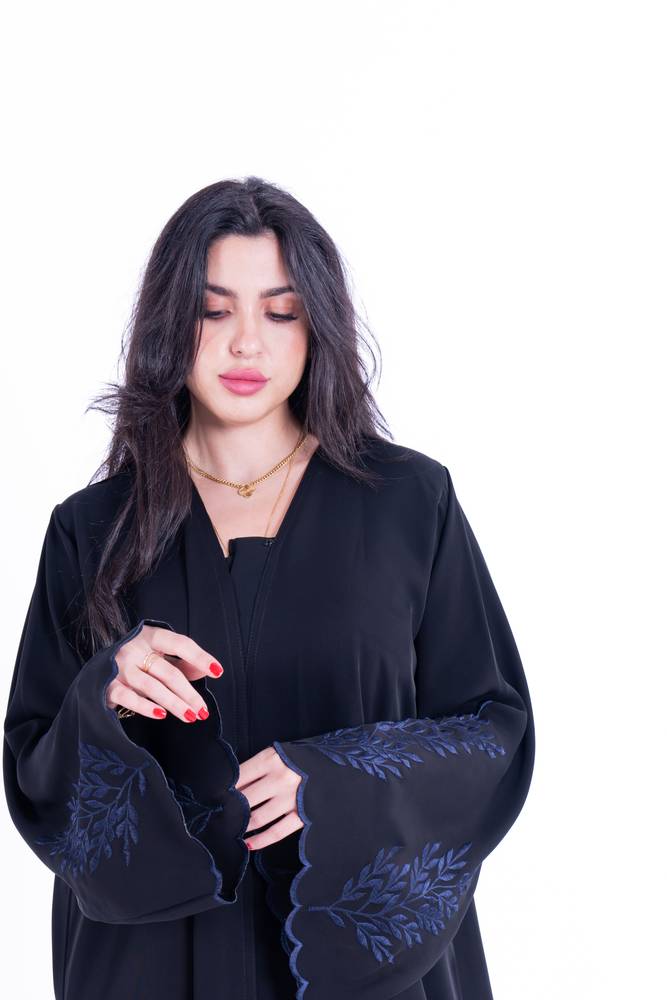 عباية عادية قماش انترنت تطريز مكينة لون كحلي