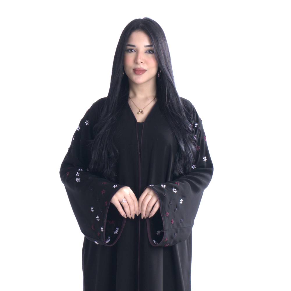 عباية شك تطريز يدوي مع قيطان بقماش كريب ملكي