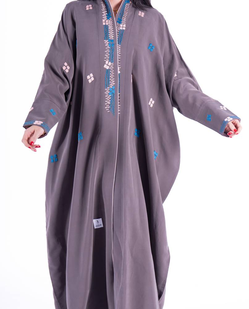عباية قصة نص بشت قماش كريب مغسول