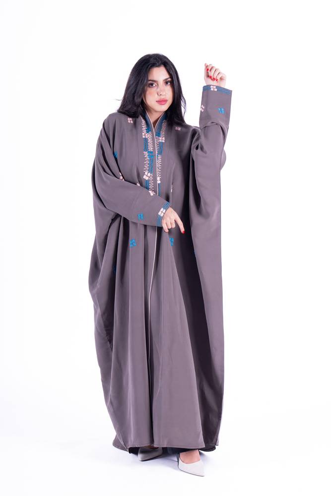 عباية قصة نص بشت قماش كريب مغسول