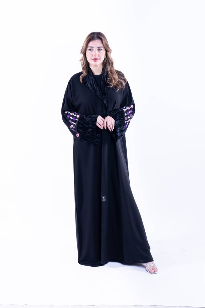 عباية كريب ملكي فاخر 