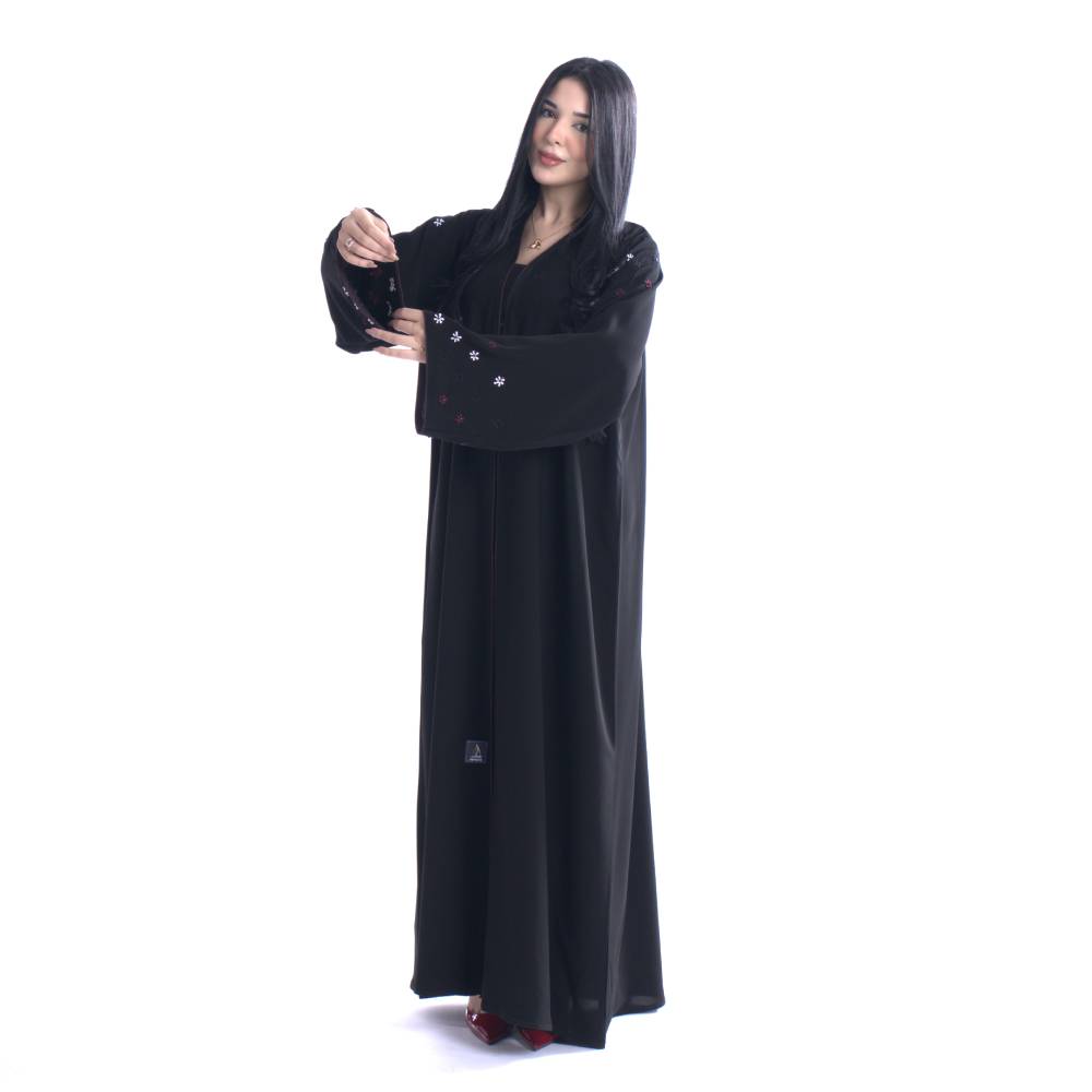عباية شك تطريز يدوي مع قيطان بقماش كريب ملكي