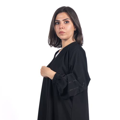 عباية سادة بقماش نواعم الفاخر