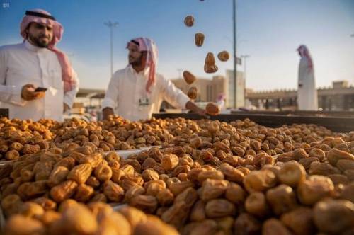 سوق التمور - الرياض