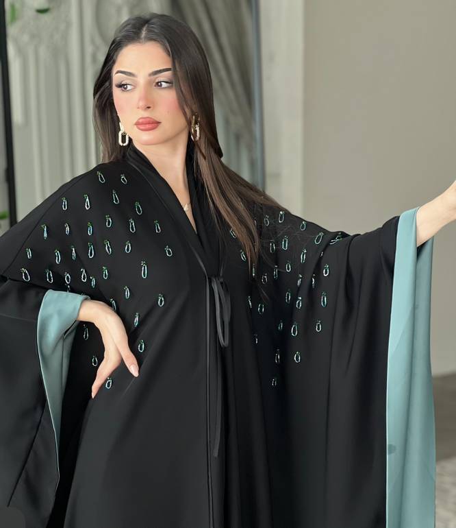 Abaya421