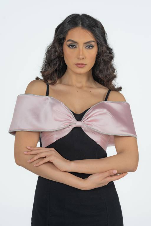 فستان مزين بنمط حورية