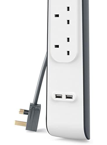 توصيلة بيلكن 4 منافذ طاقه بمنفذين USB