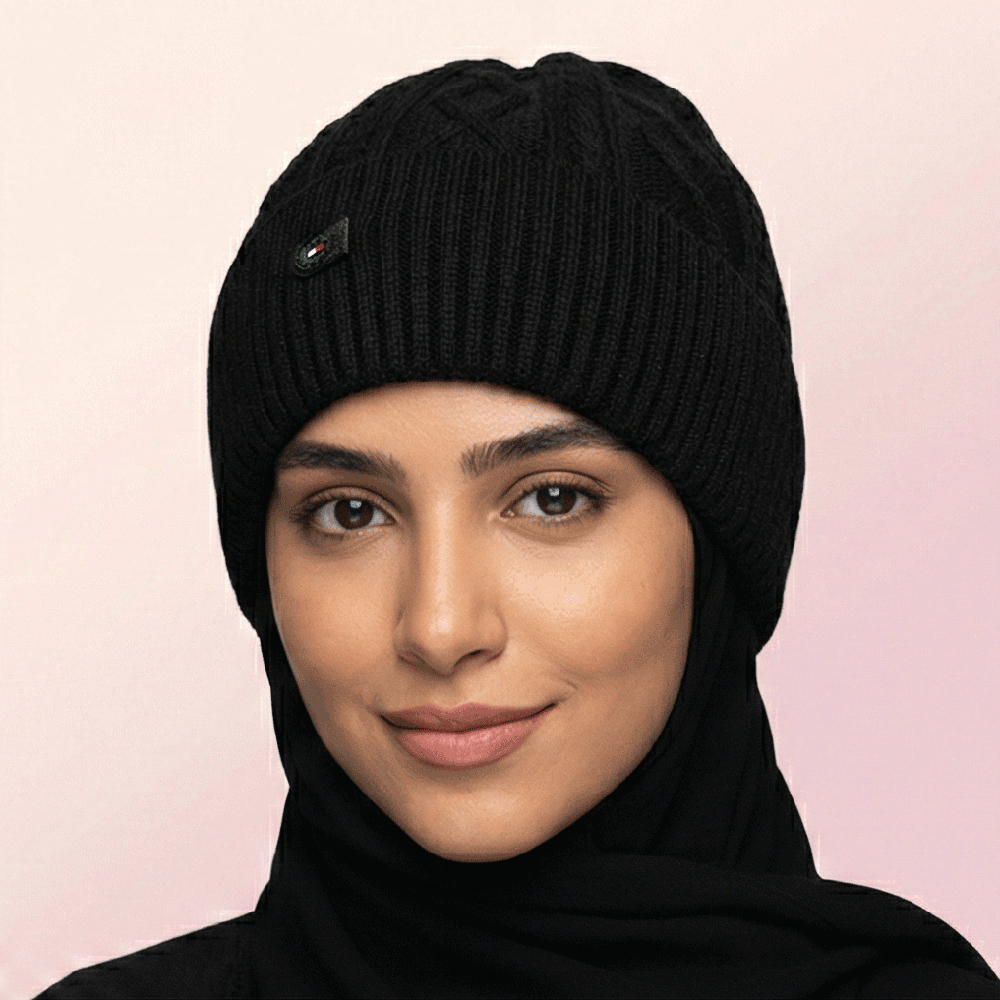 قبعة شتوية صوف تدفئة عالية, لون أسود