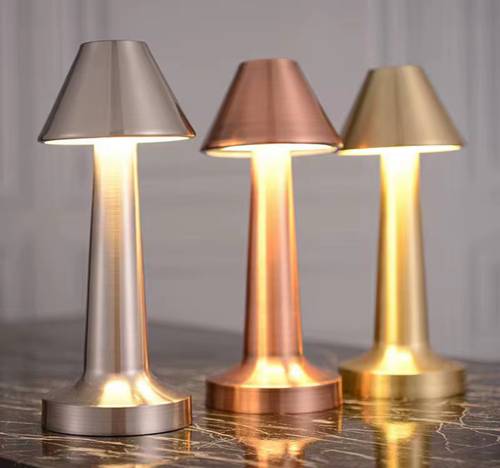 مصباح طاولة لاسلكي LED، بطارية قابلة لإعادة الشحن تعمل باللمس، سطوع 3 مستويات، مصباح مكتبي للدراسة في غرفة النوم وغرفة المعيشة والسكن الجامعي