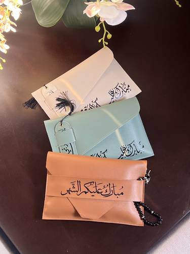 شنطة جلد 