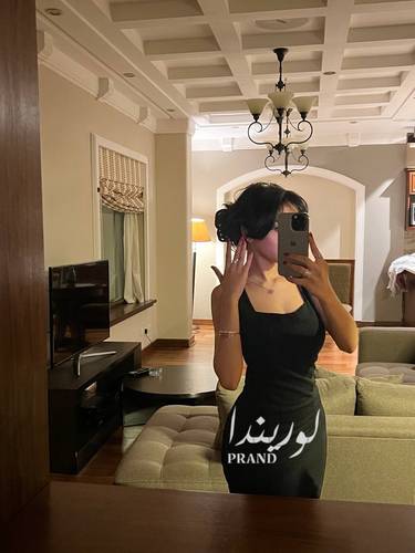 فستان اسود بريش  - XS