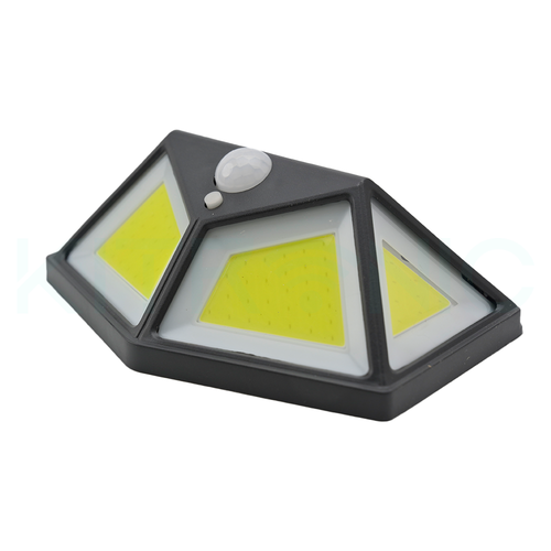 مصباح خارجي بالطاقة الشمسيه بمستشعر حركة أسود DLC-7193 من DLC ضمان سنتين  Solar Wall Lamp