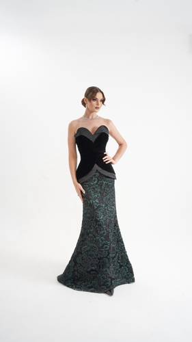 Emerald Noir Siren Gown