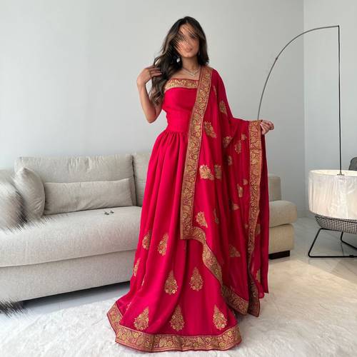 red saree