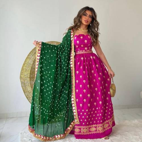 fushia saree